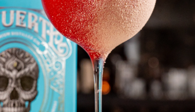 Clover Club – Amuerte Light Blue